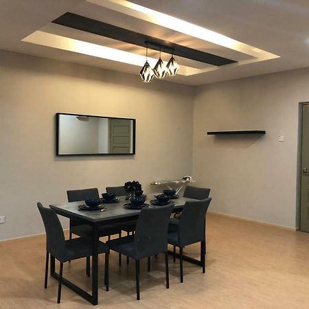 Meena'S Apartment @ The Quintet 카메론하일랜즈 외부 사진